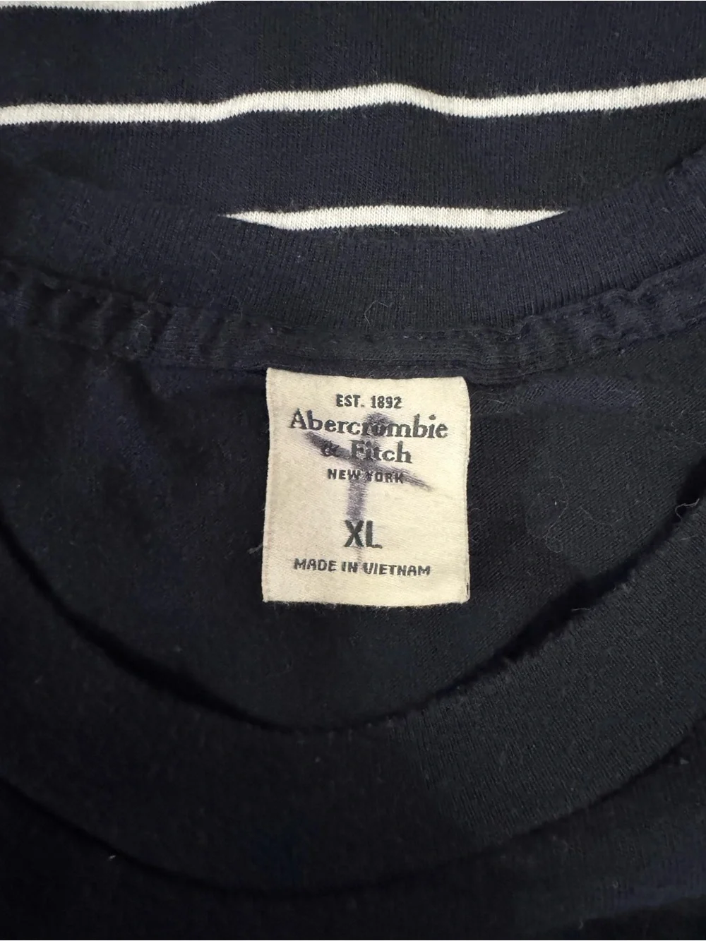 Abercrombie & Fitch Men's XL Striped Pocket Tee - Navy - Heritage Coastal Prep - Picture 6 of 6